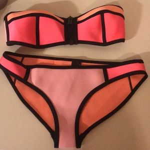 Triangl Bikini SET